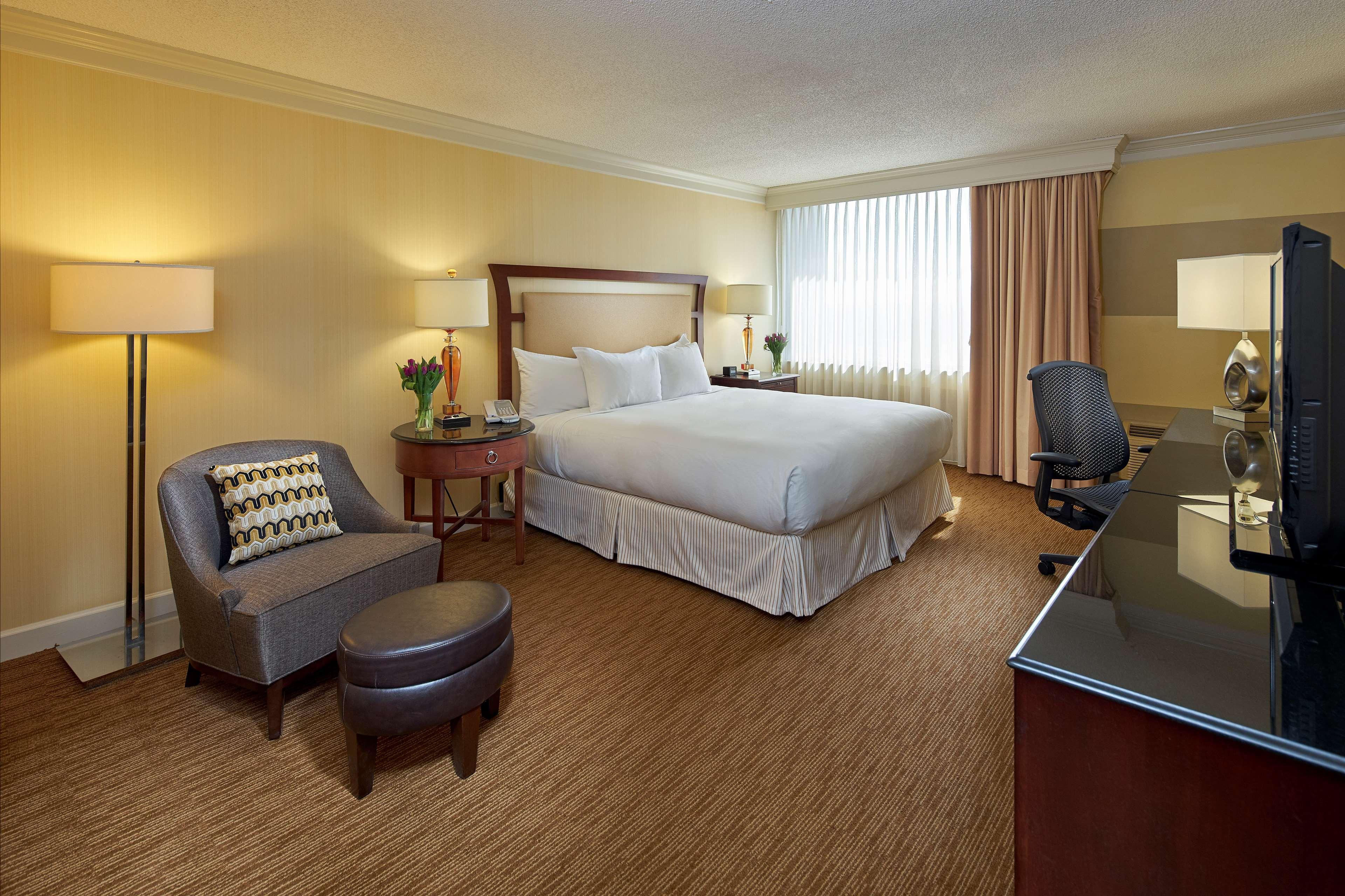 Hilton Raleigh North Hills Hotel Luaran gambar