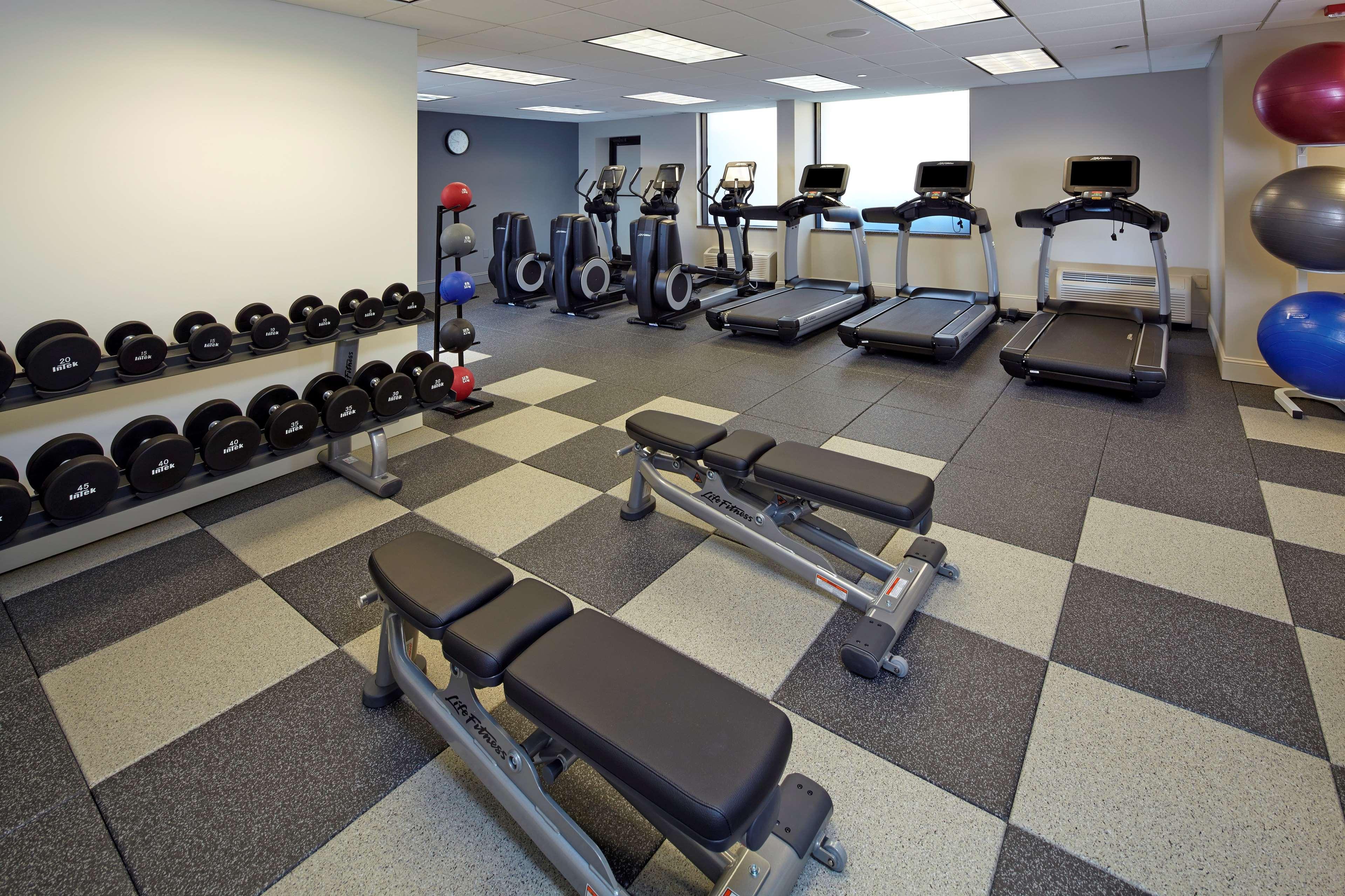 Hilton Raleigh North Hills Hotel Luaran gambar