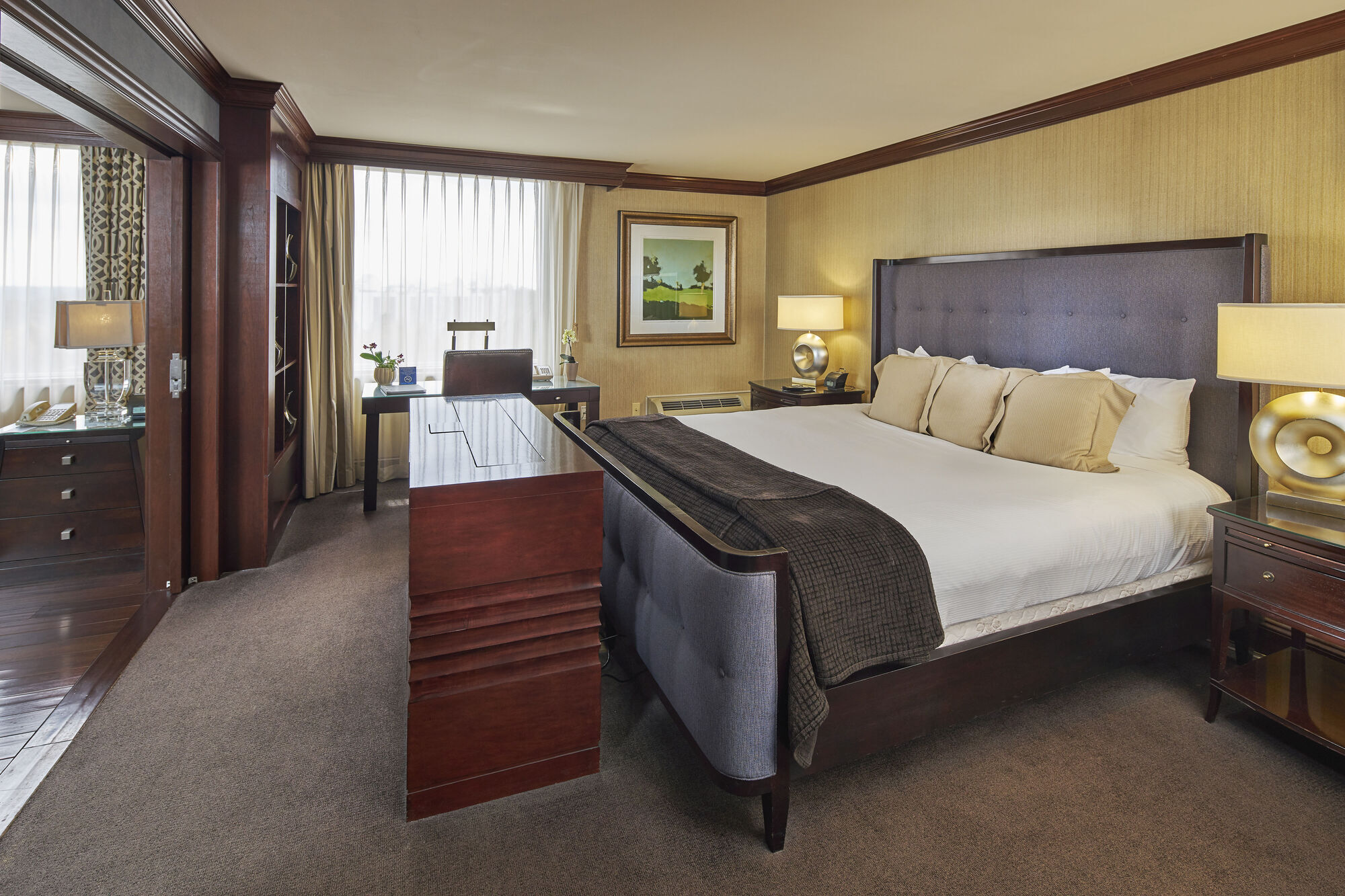 Hilton Raleigh North Hills Hotel Bilik gambar
